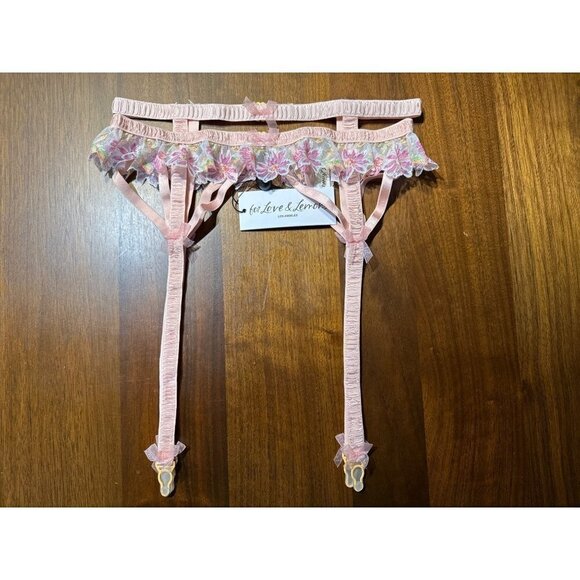 FOR LOVE & LEMONS April Bloom Garter Belt in Pink New - Picture 4 of 13